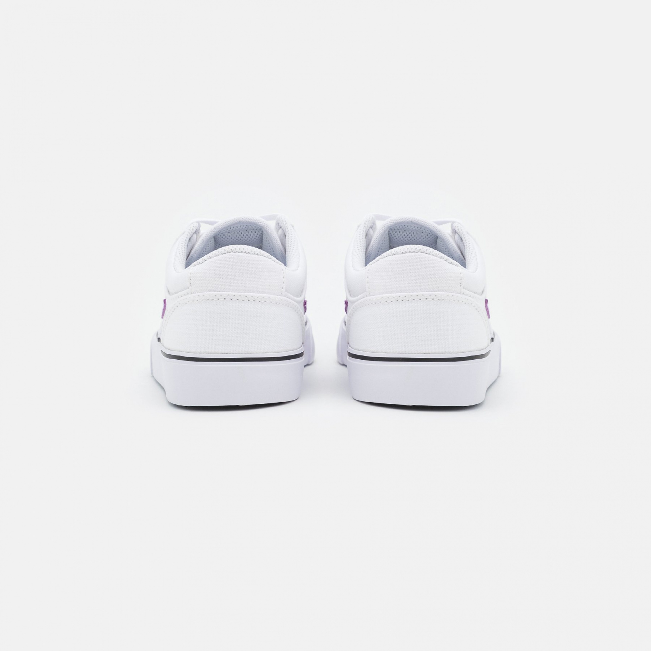 Фото № 3 с приближением к товару «‎Nike Chron »