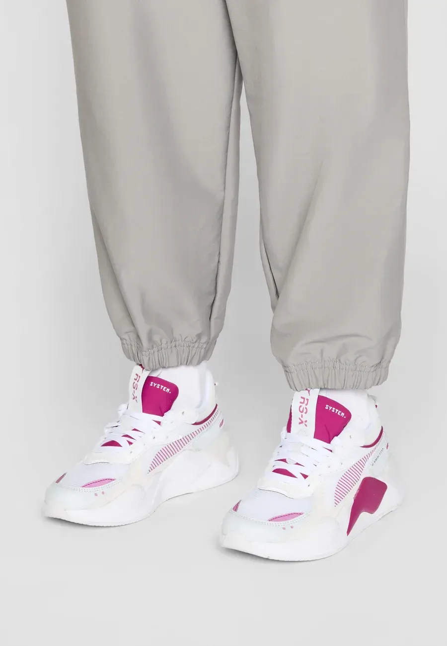 Фото № 1 с приближением к товару «‎RS-X REINVENTION»