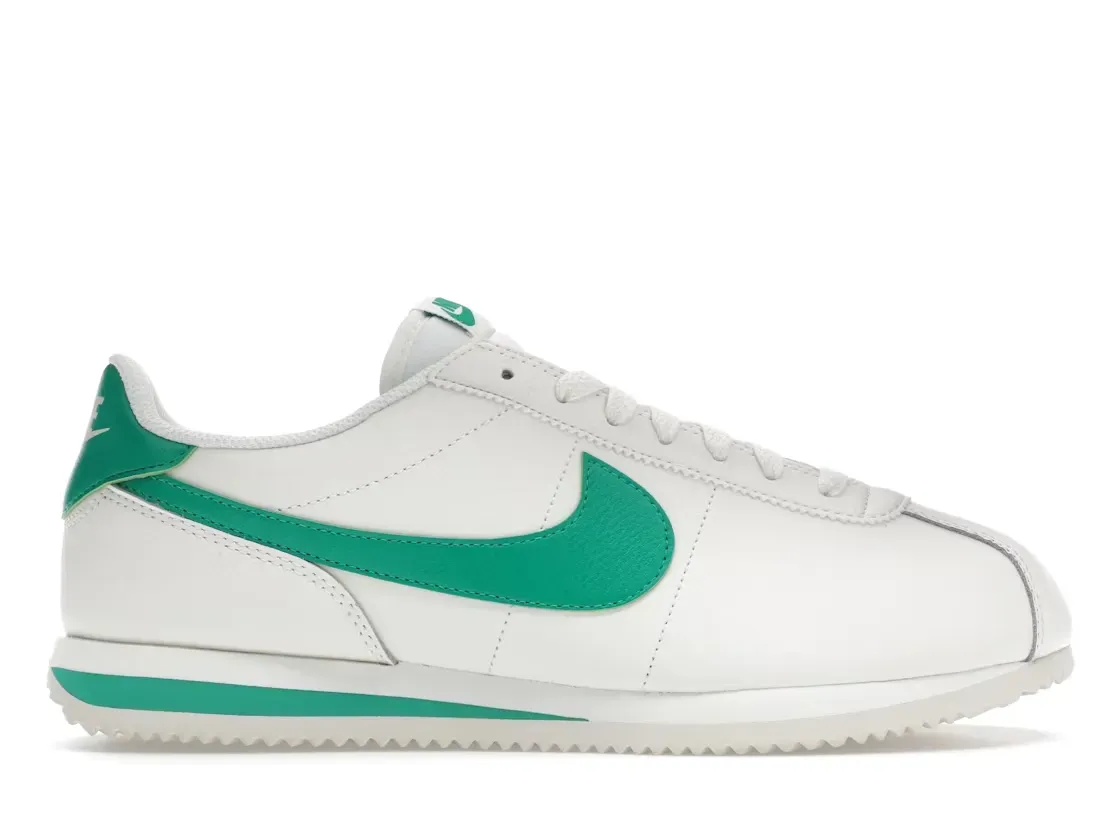 Фото № 1 с приближением к товару «‎Nike Cortez»