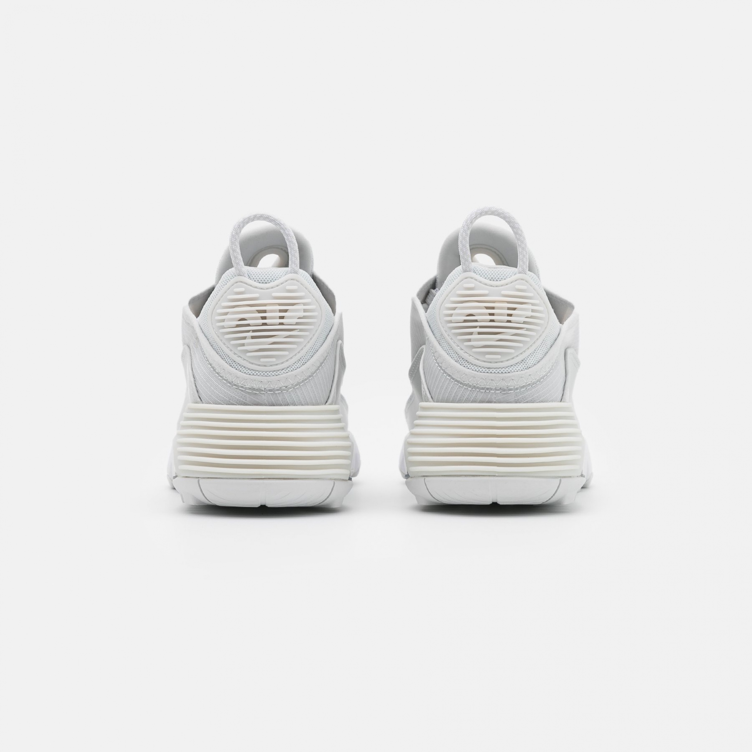 Фото № 4 с приближением к товару «‎Nike Air Max 2090 »