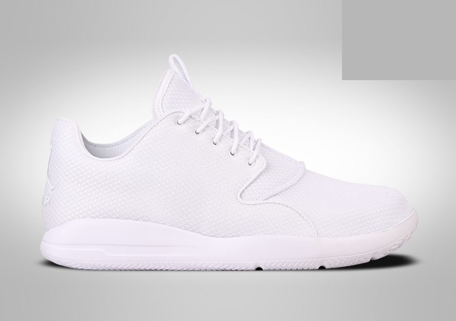 Фото № 1 с приближением к товару «‎Nike Air Jordan Eclipse Triple »