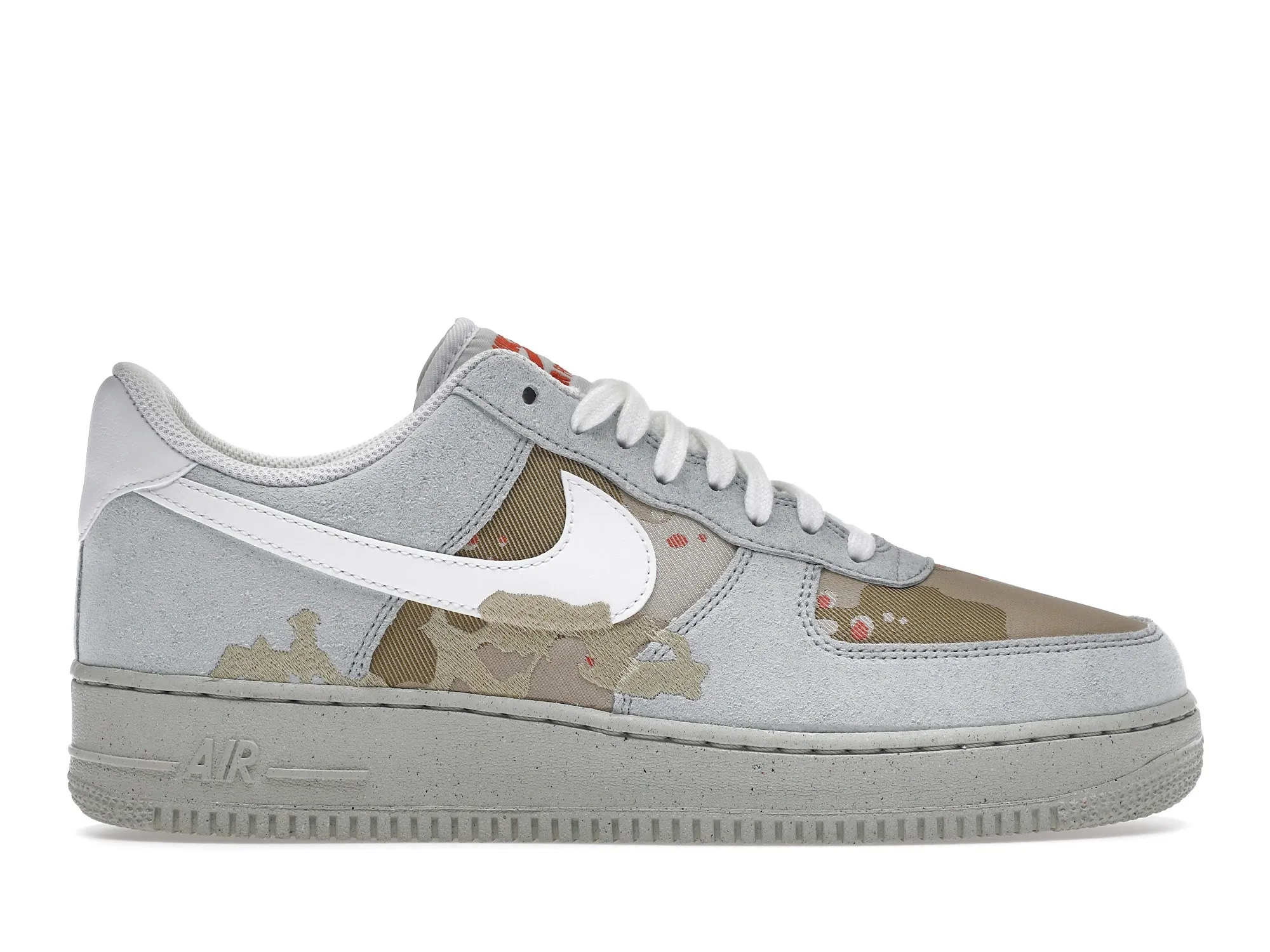 Фото № 1 с приближением к товару «‎Nike Air Force 1 Low 07 LX Embroidered Desert Camo»