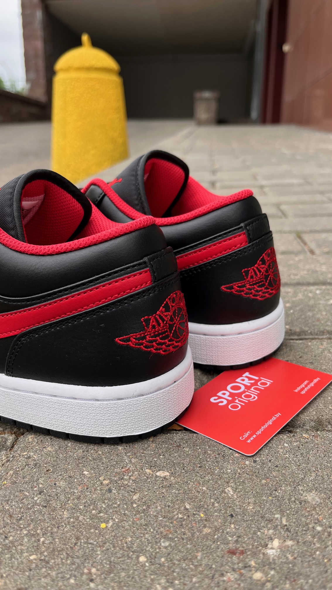 Фото № 3 с приближением к товару «‎Air Jordan 1 Low»