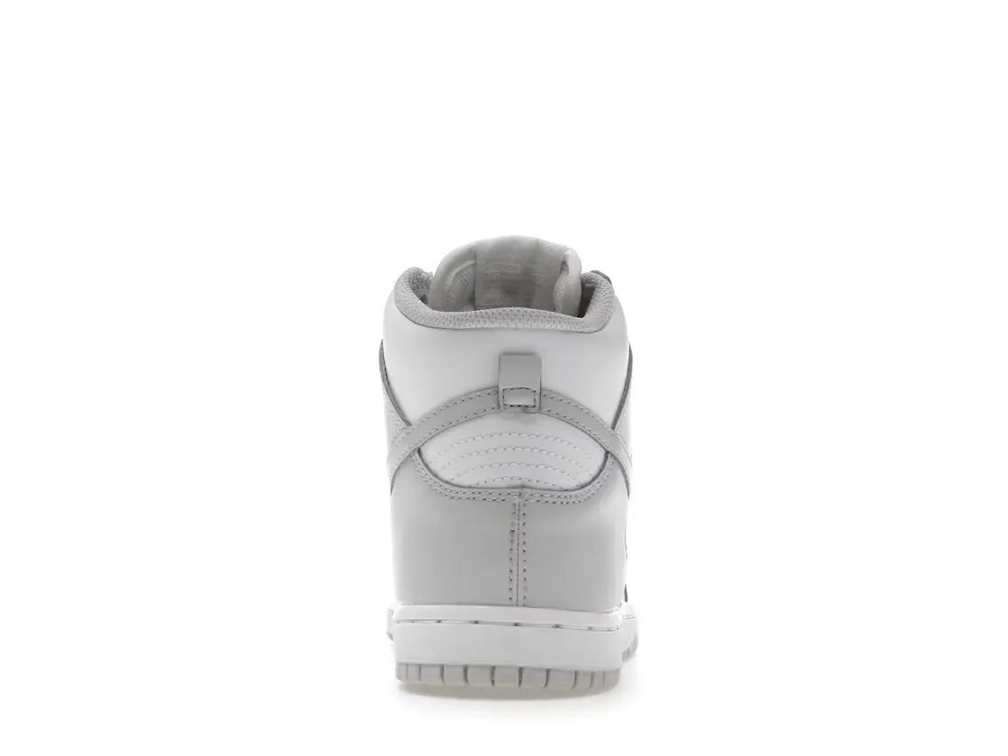 Фото № 4 с приближением к товару «‎Nike Dunk High Retro»