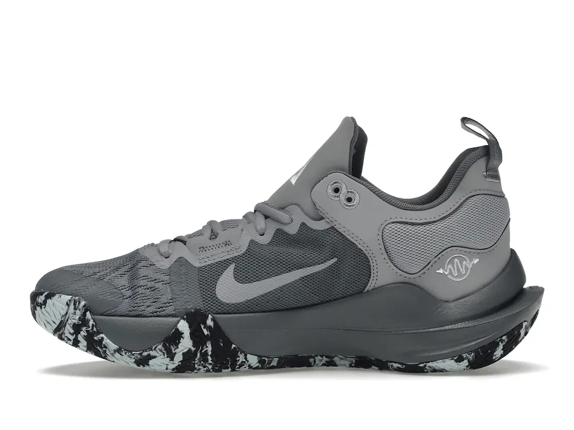 Фото № 3 с приближением к товару «‎Nike Giannis Immortality 2 Etched in Stone»