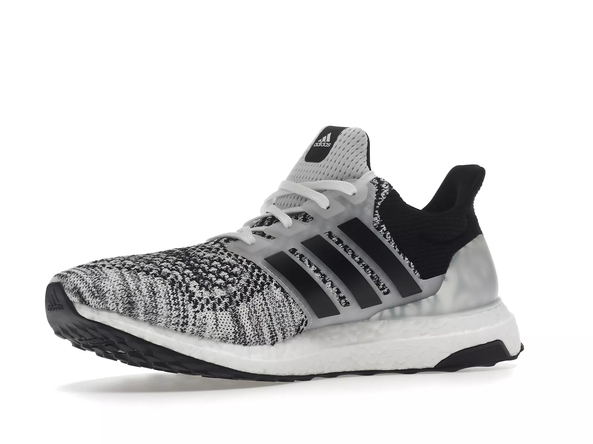 Фото № 5 с приближением к товару «‎adidas Ultra Boost 1.0 DNA Oreo (2022)»