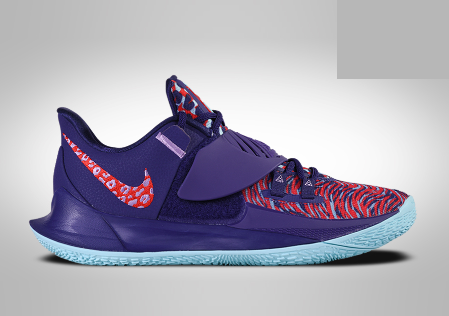 Фото № 1 с приближением к товару «‎Nike Kyrie 3 Court»
