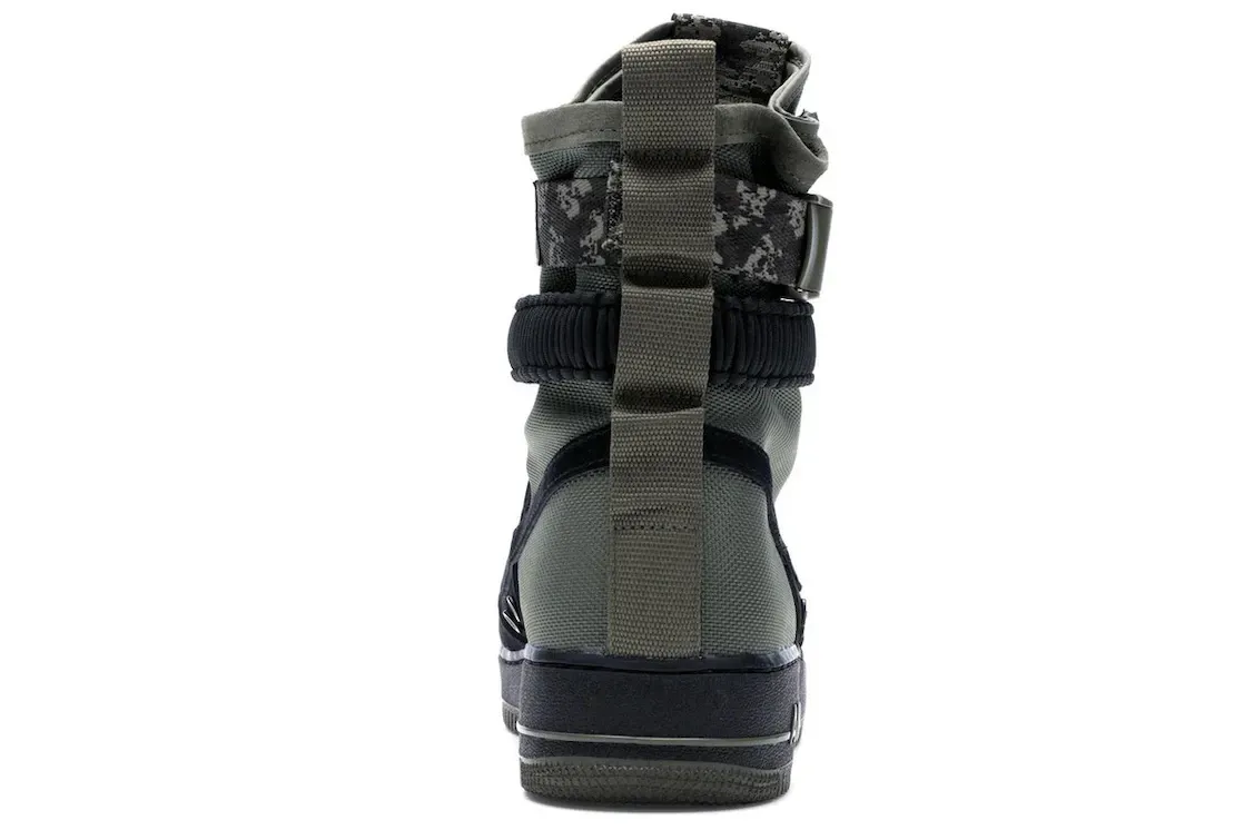 Фото № 4 с приближением к товару «‎Nike SF Air Force 1 High Camo»