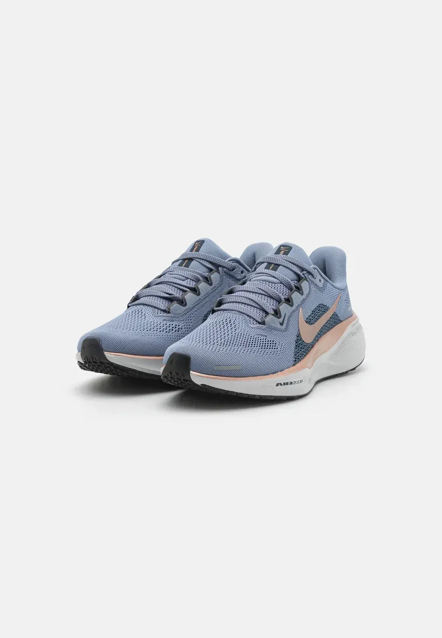 Фото № 2 с приближением к товару «‎AIR ZOOM PEGASUS 41»
