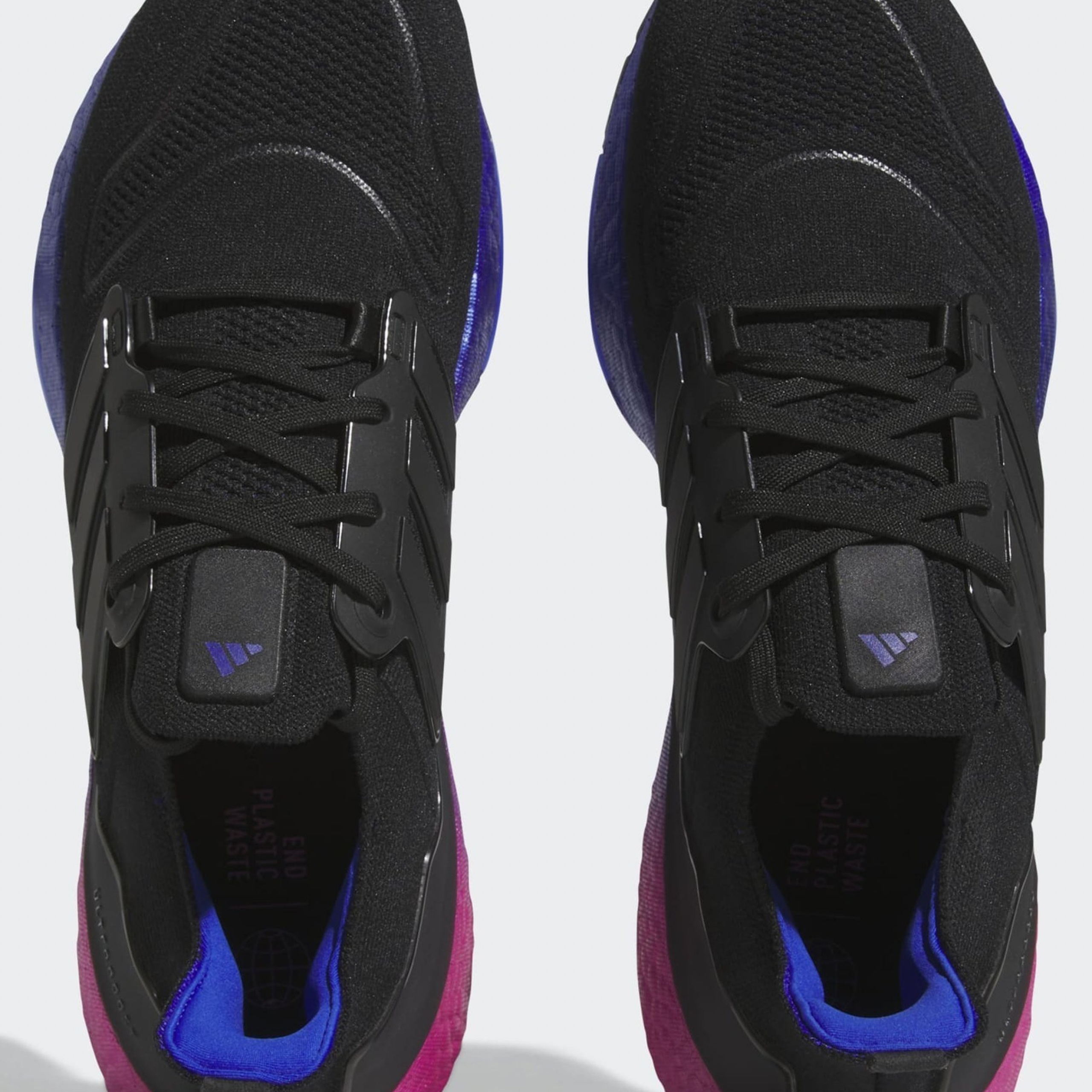 Фото № 3 с приближением к товару «‎Adidas Ultraboost»