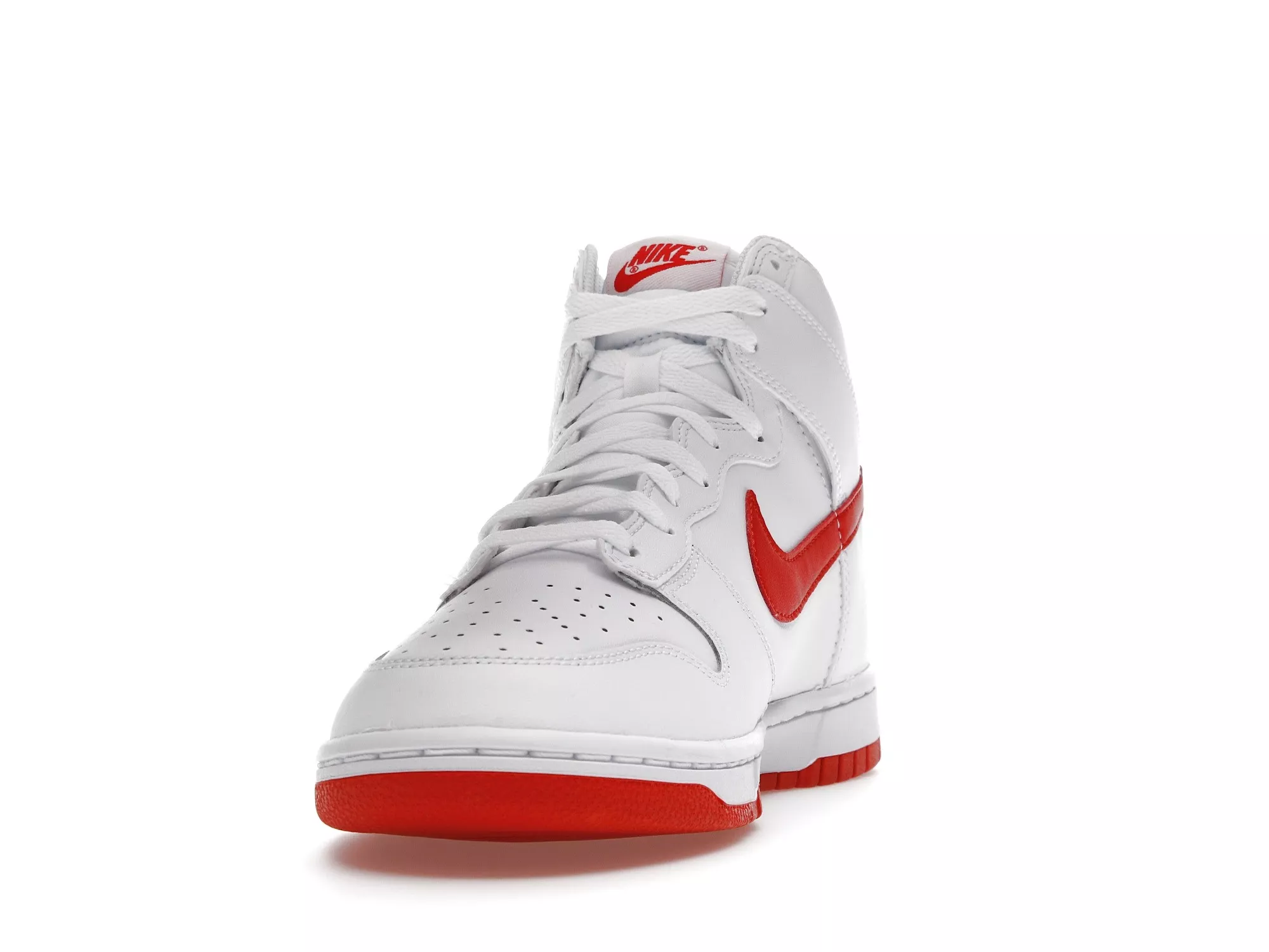 Фото № 6 с приближением к товару «‎Nike Dunk High White Picante Red»