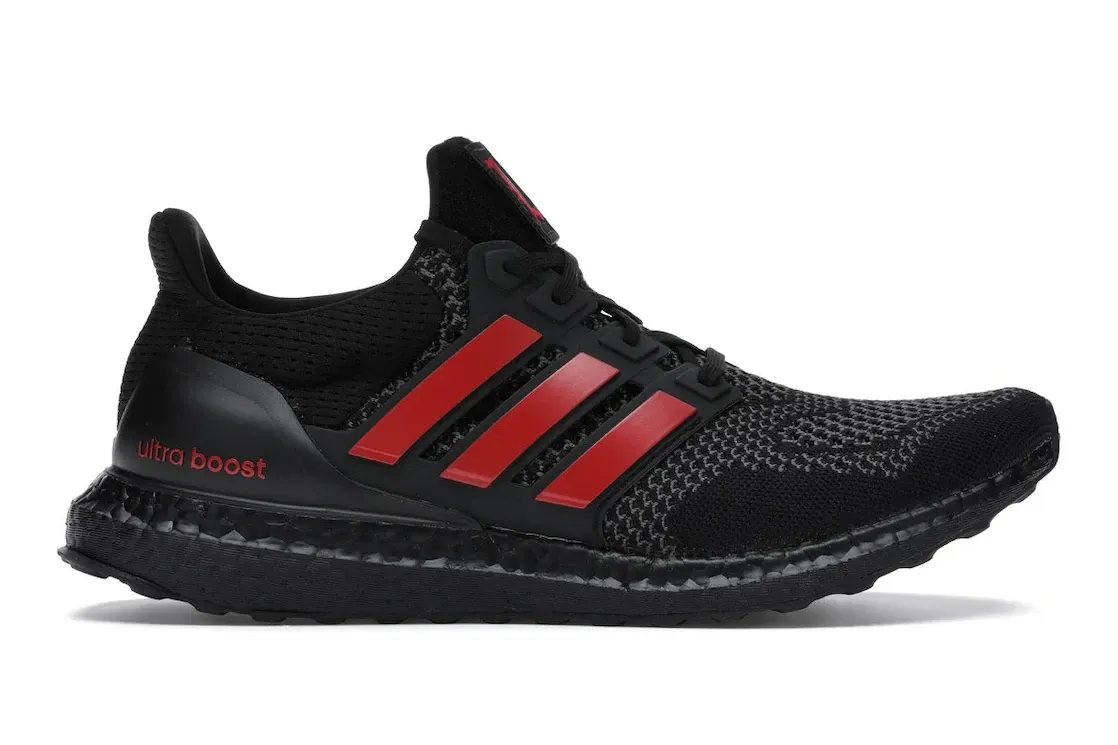 Фото № 1 с приближением к товару «‎adidas Ultra Boost 1.0 Louisville»