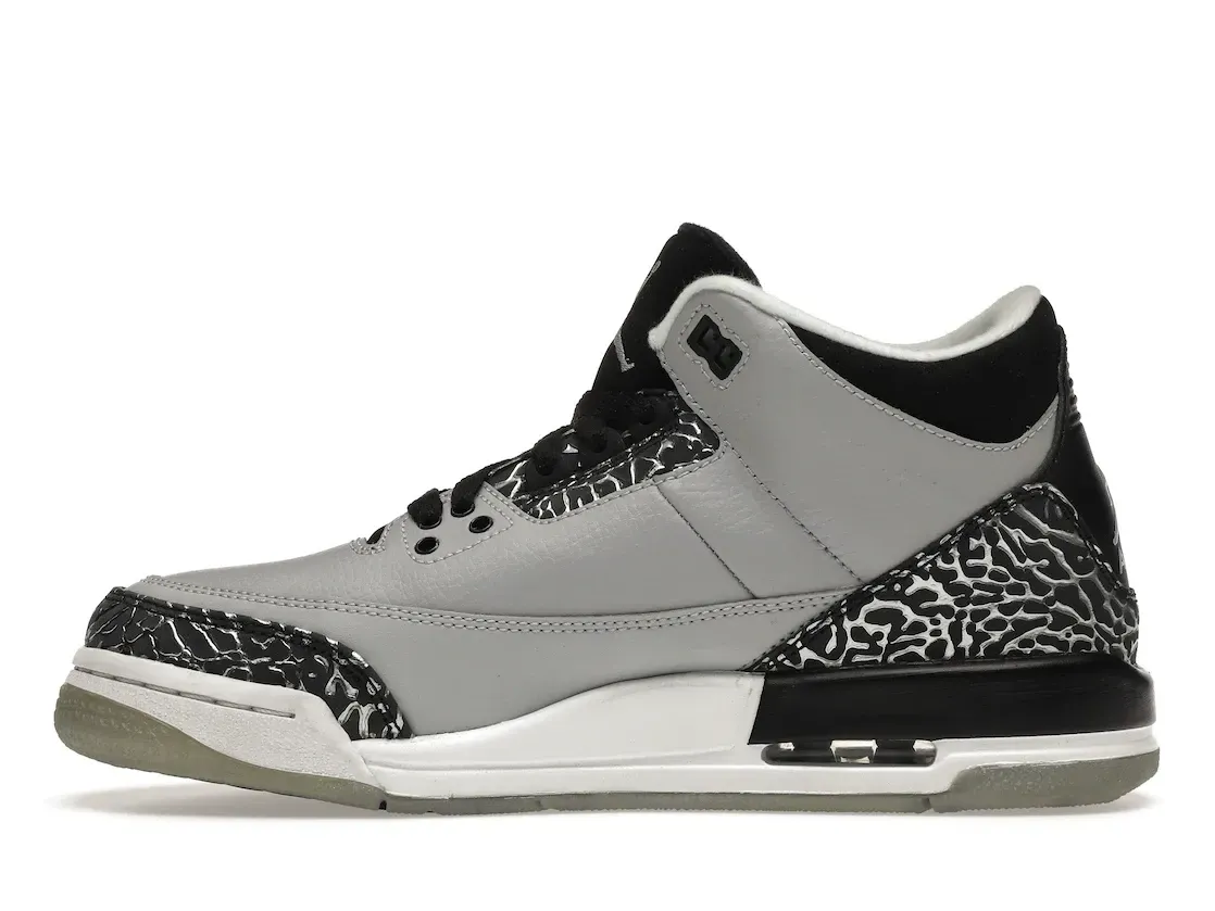 Фото № 3 с приближением к товару «‎Jordan 3 Retro Wolf Grey »