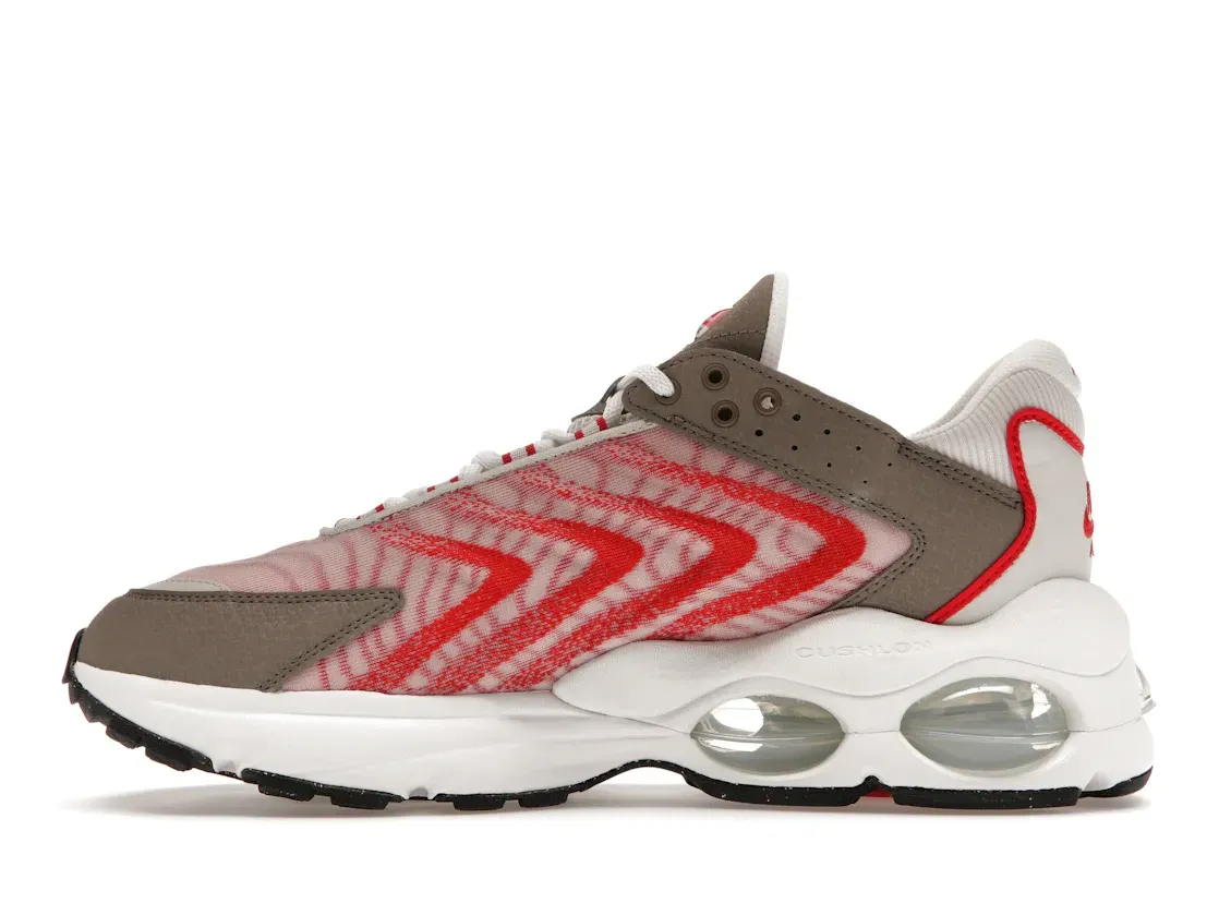Фото № 3 с приближением к товару «‎Nike Air Max TW Red Clay»