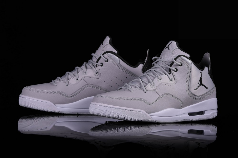 Фото № 2 с приближением к товару «‎Nike Air Jordan Courtside 23 Cool »