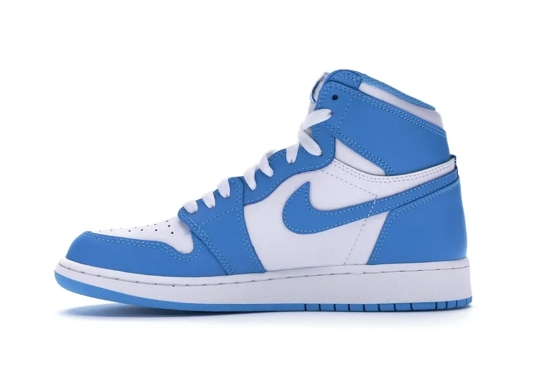 Фото № 3 с приближением к товару «‎Jordan 1 Retro UNC »