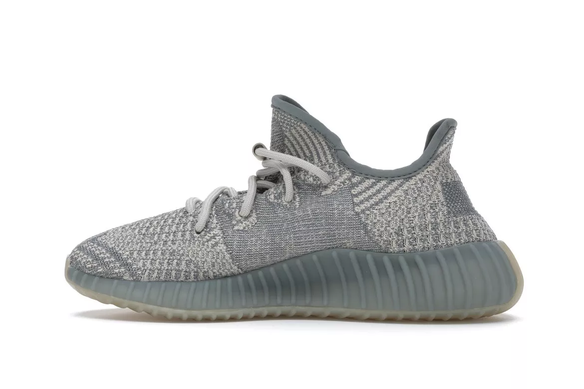 Фото № 3 с приближением к товару «‎adidas Yeezy Boost 350 V2 Israfil»