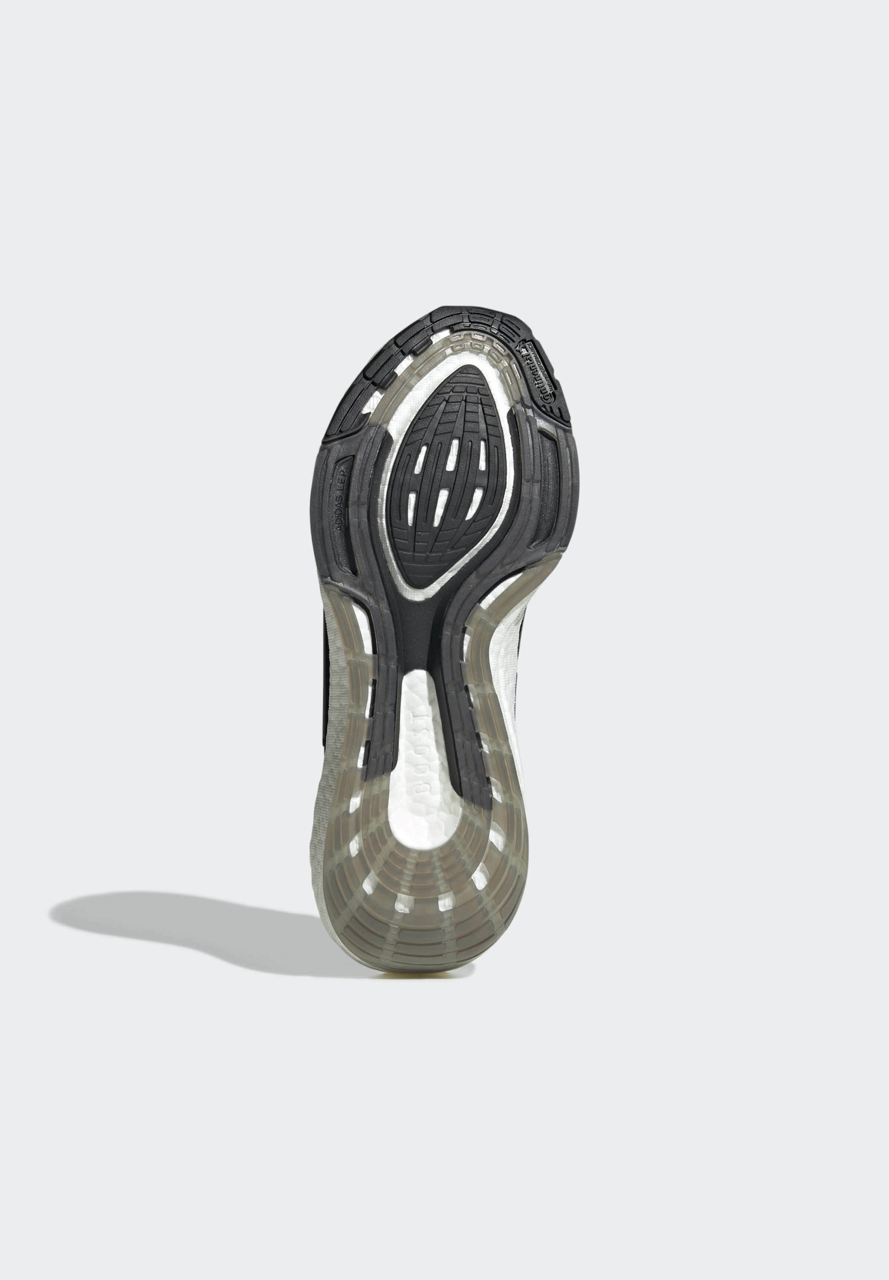 Фото № 5 с приближением к товару «‎Adidas Ultraboost 22»