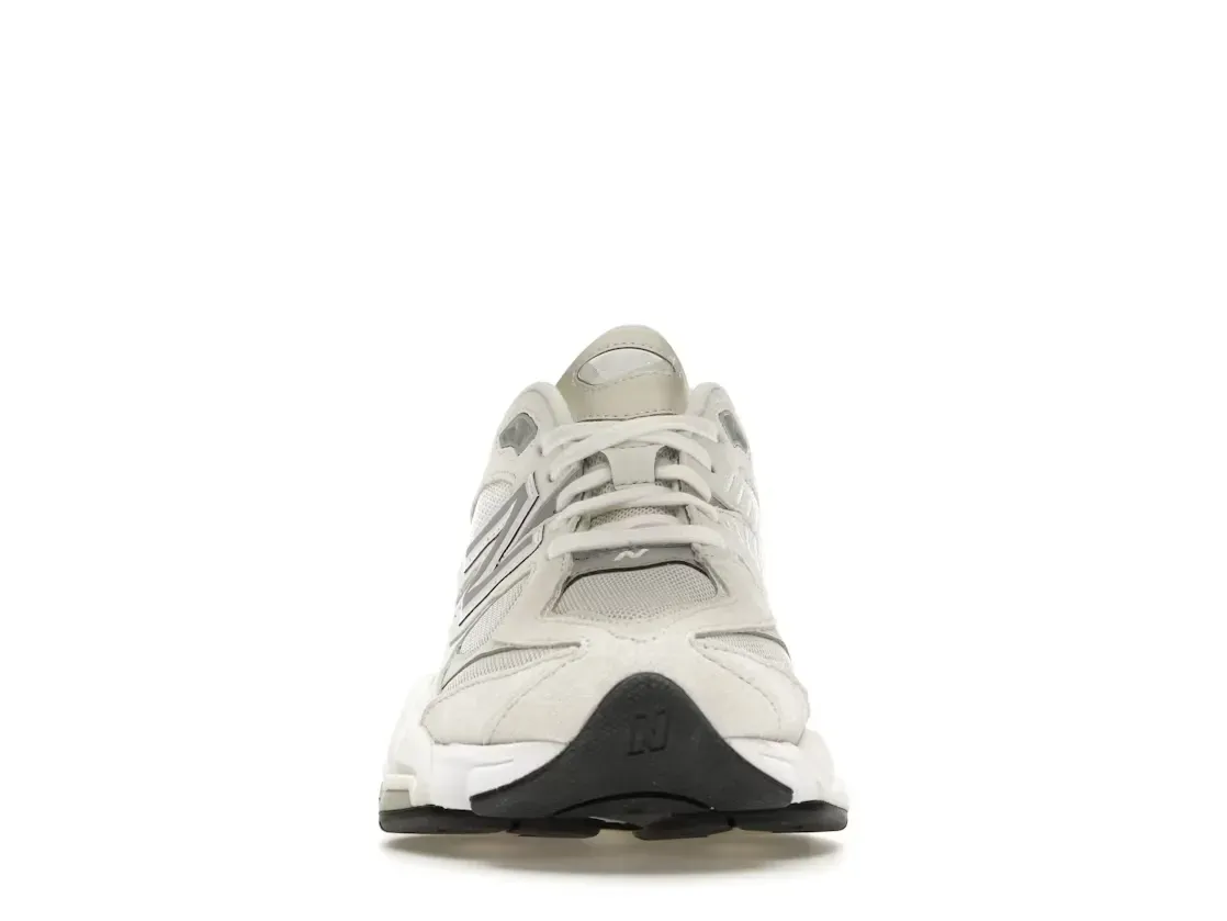 Фото № 2 с приближением к товару «‎New Balance 9060»