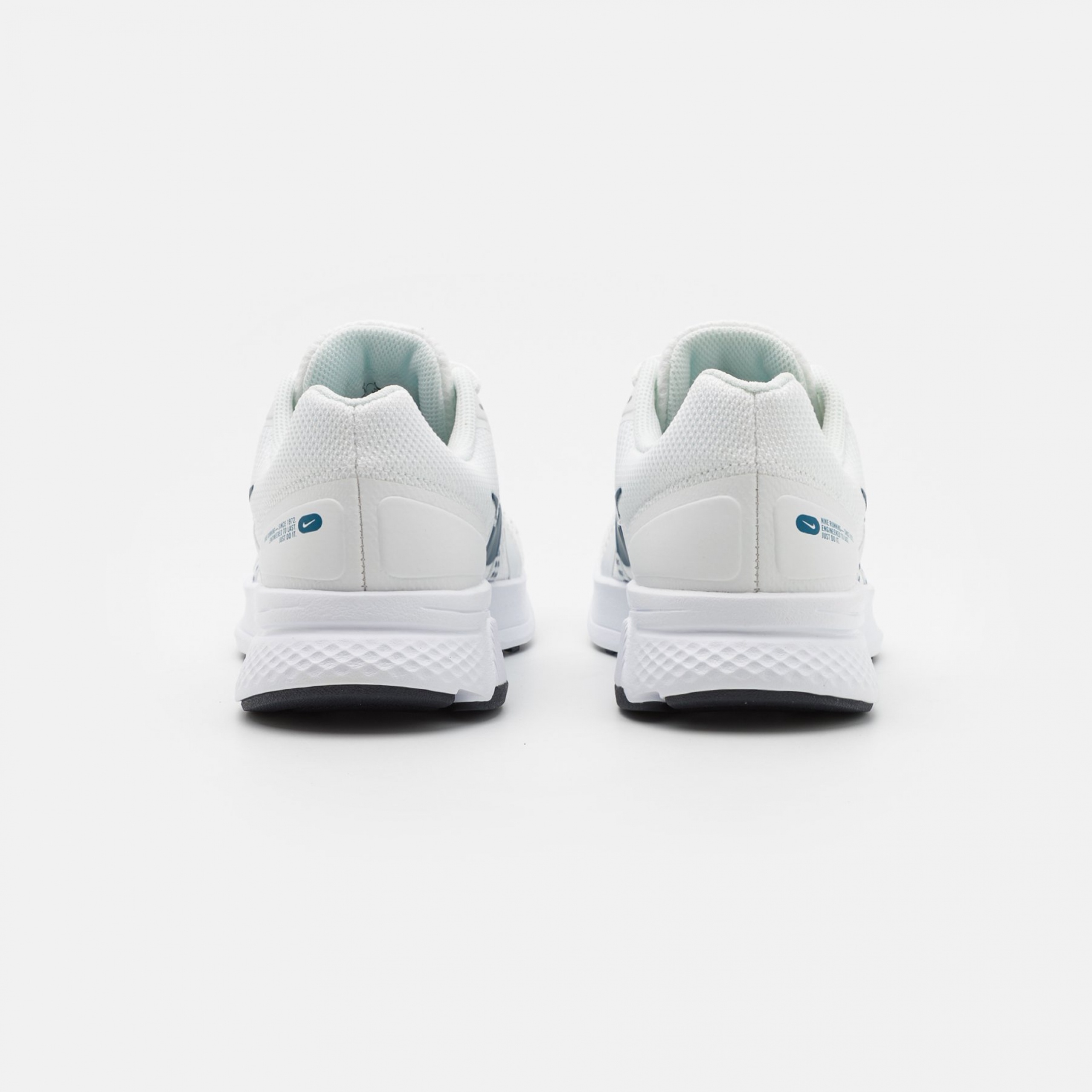 Фото № 3 с приближением к товару «‎Nike Swift 2»