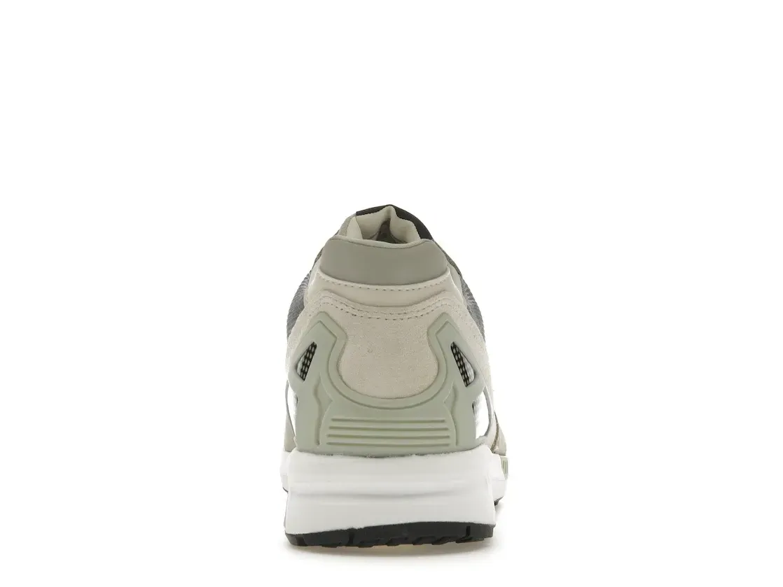 Фото № 4 с приближением к товару «‎adidas ZX 8000 Feather Grey Aluminum»