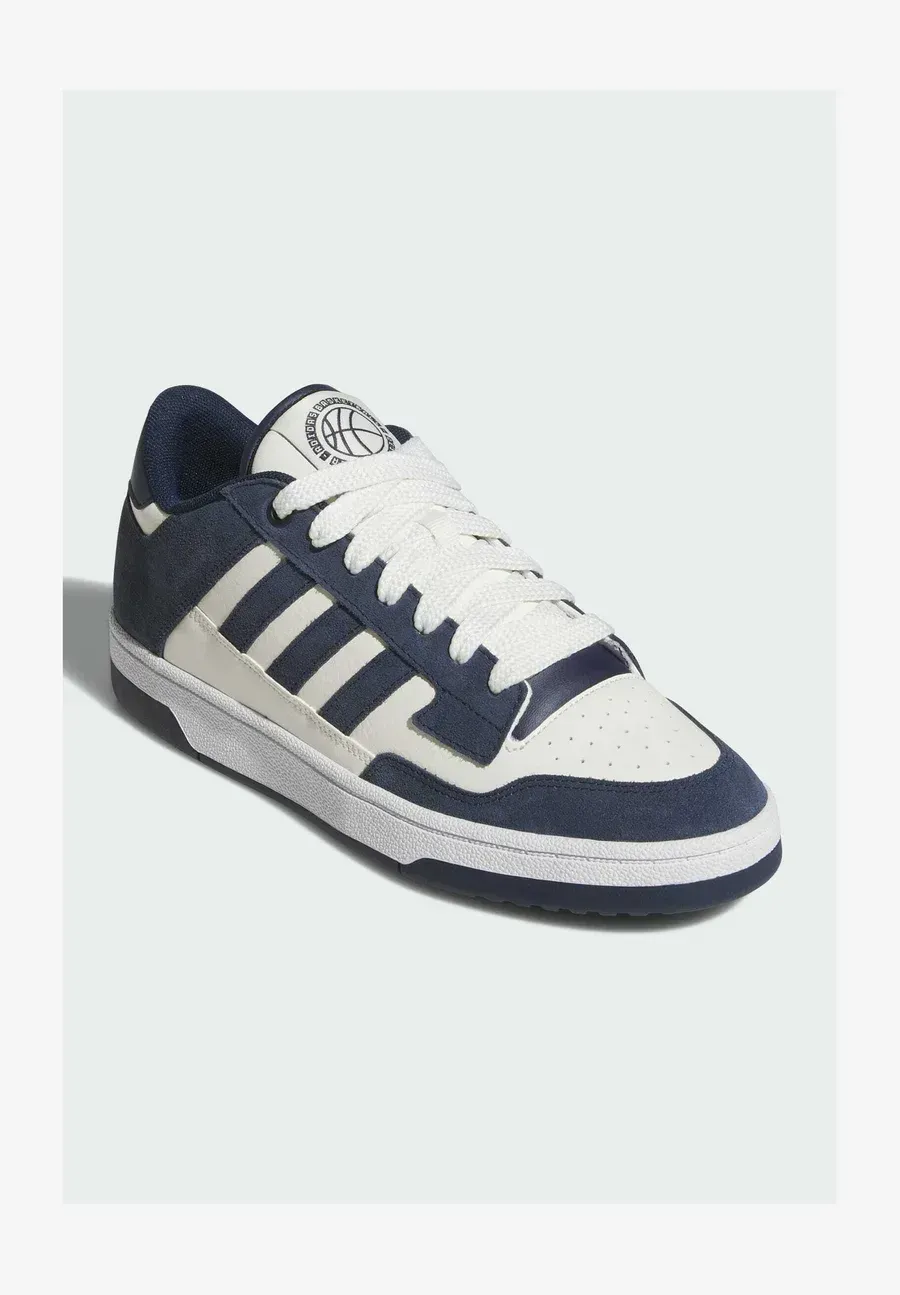 Фото № 2 с приближением к товару «‎Trainers»