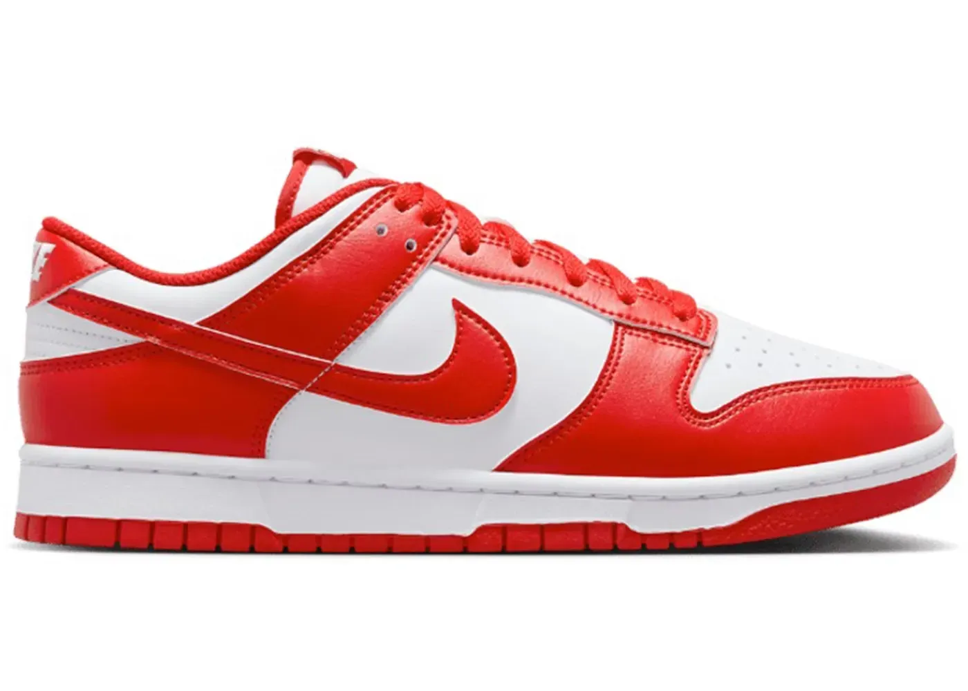 Фото № 1 с приближением к товару «‎Nike Dunk Low»