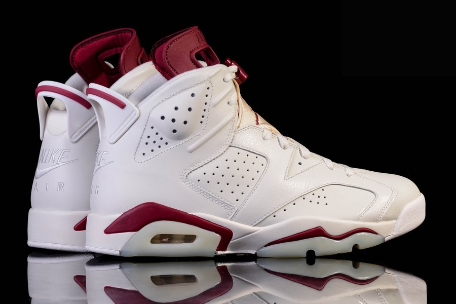 Фото № 2 с приближением к товару «‎Nike Air Jordan 6 Retro Maroon »