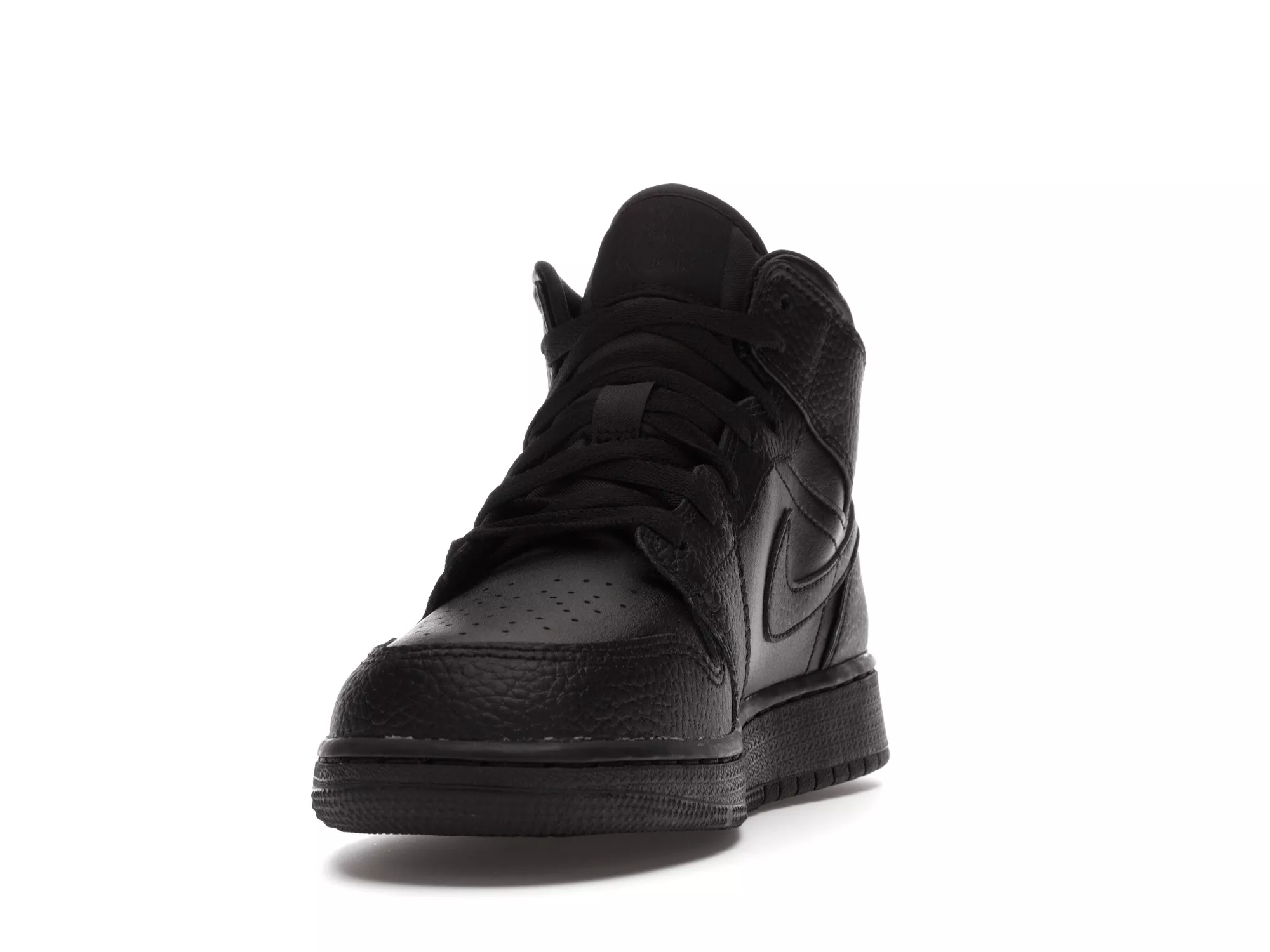 Фото № 6 с приближением к товару «‎Jordan 1 Mid Black »