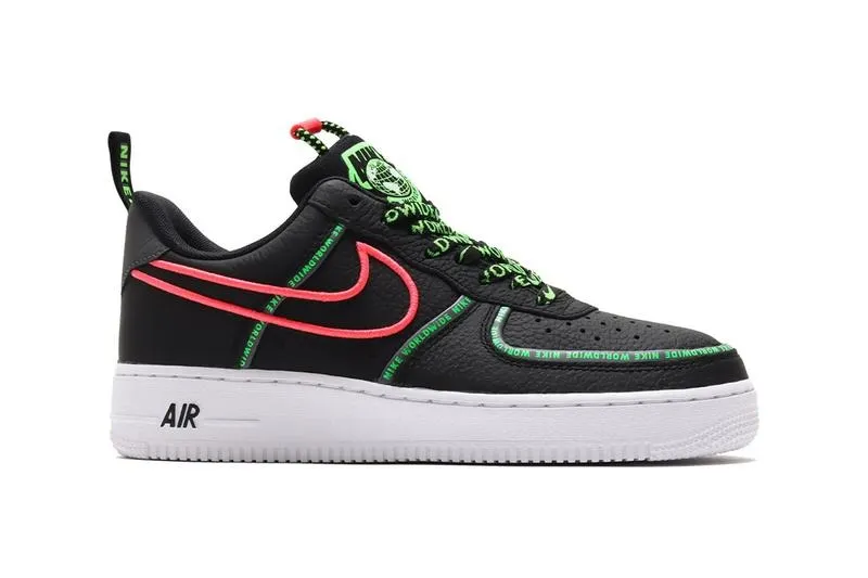 Фото № 1 с приближением к товару «‎Nike Air Force 1 Low 07 Worldwide Pack Black»