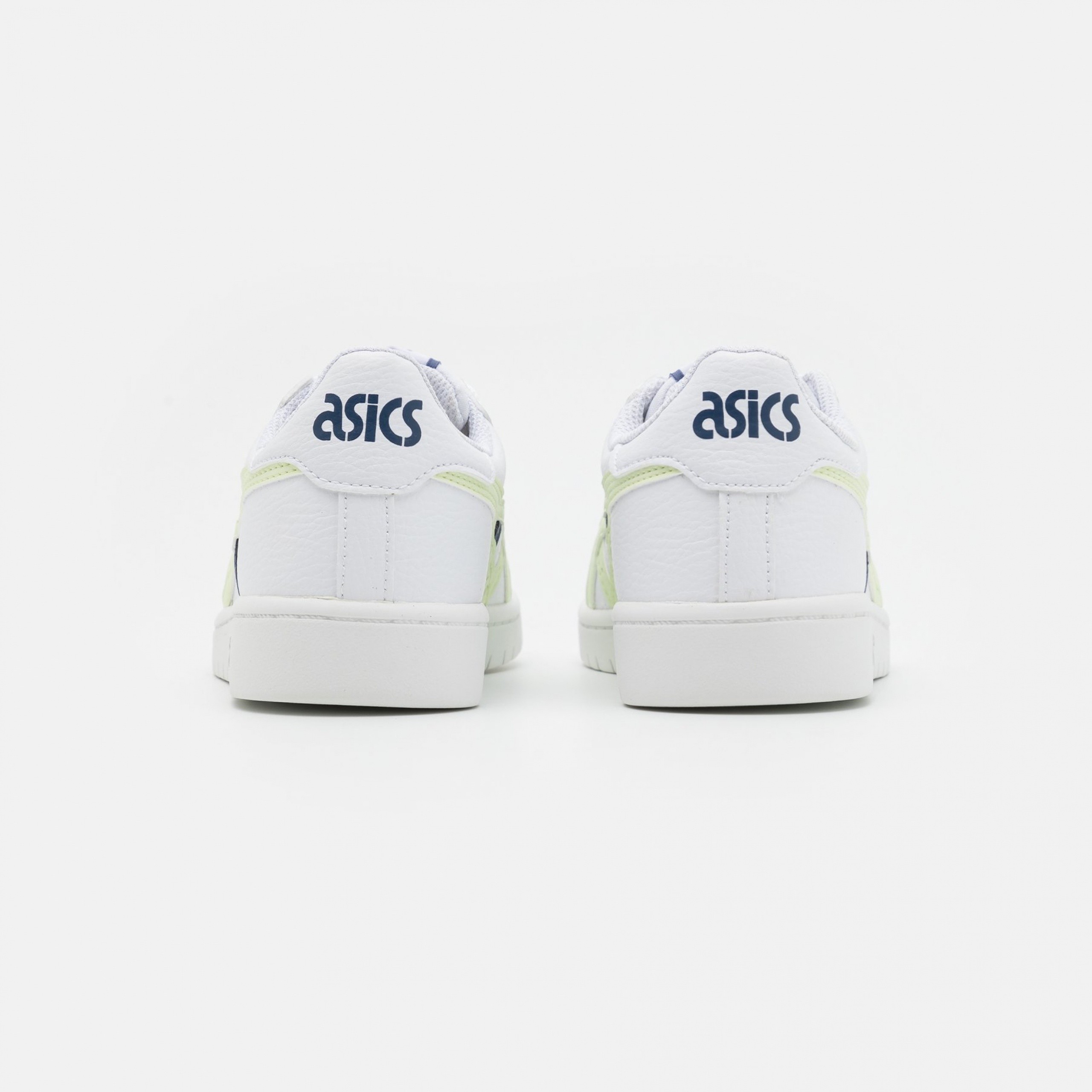 Фото № 4 с приближением к товару «‎Asics Japan S »