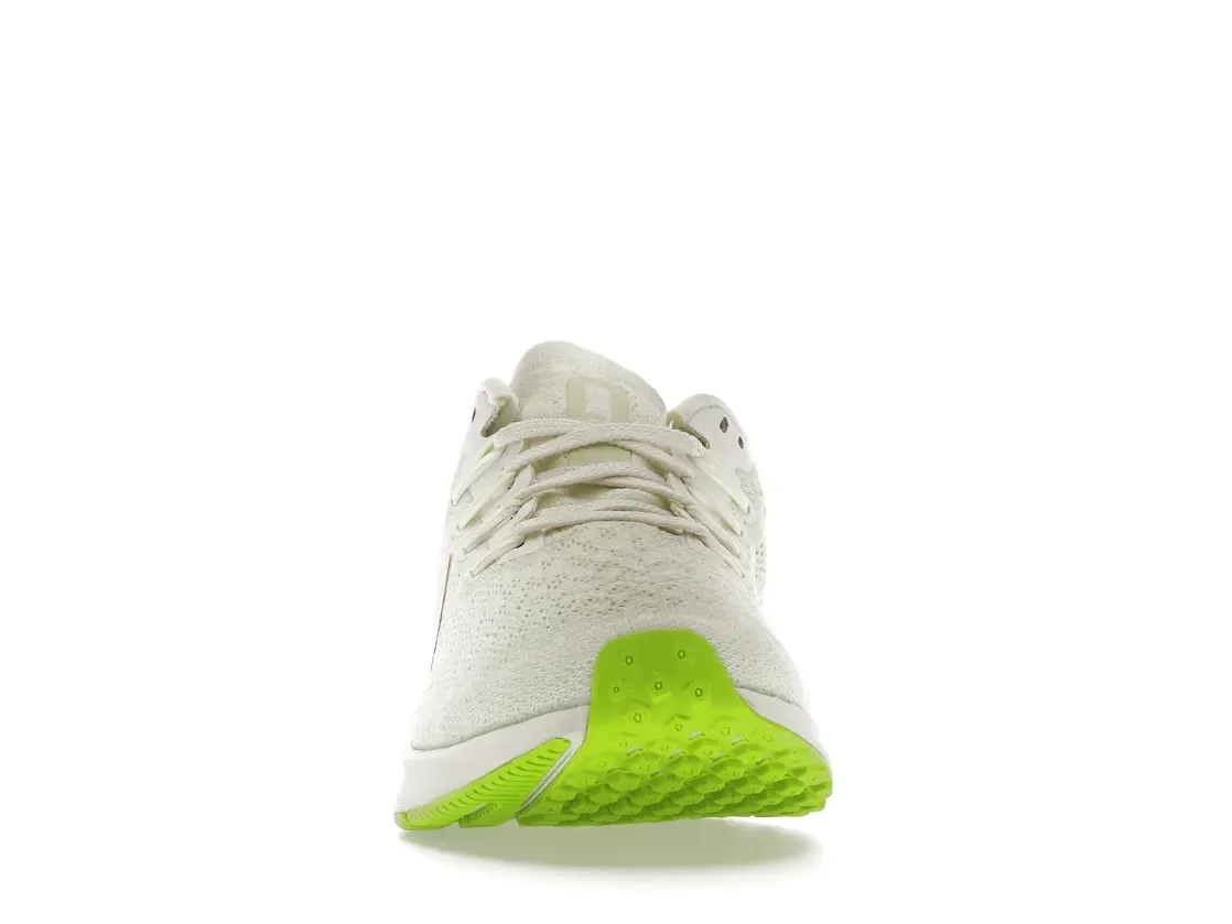 Фото № 2 с приближением к товару «‎Nike Air Zoom Pegasus 36 Barely Volt Spruce Aura »