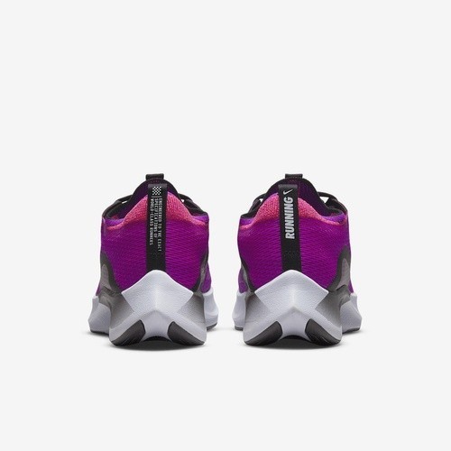 Фото № 5 с приближением к товару «‎Nike Zoom Fly 4»