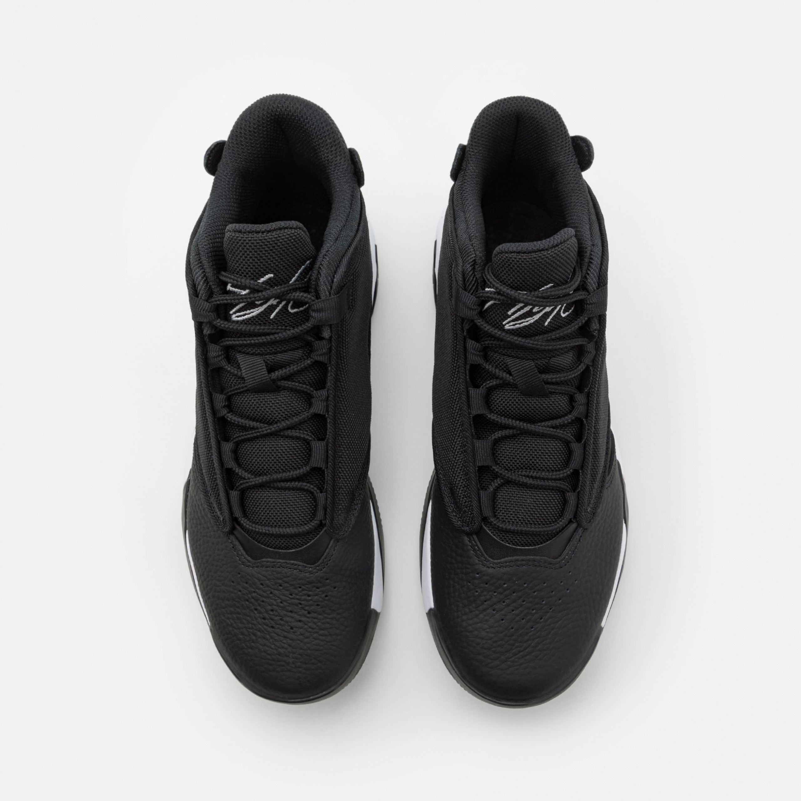 Фото № 4 с приближением к товару «‎Jordan Max Aura 4 »