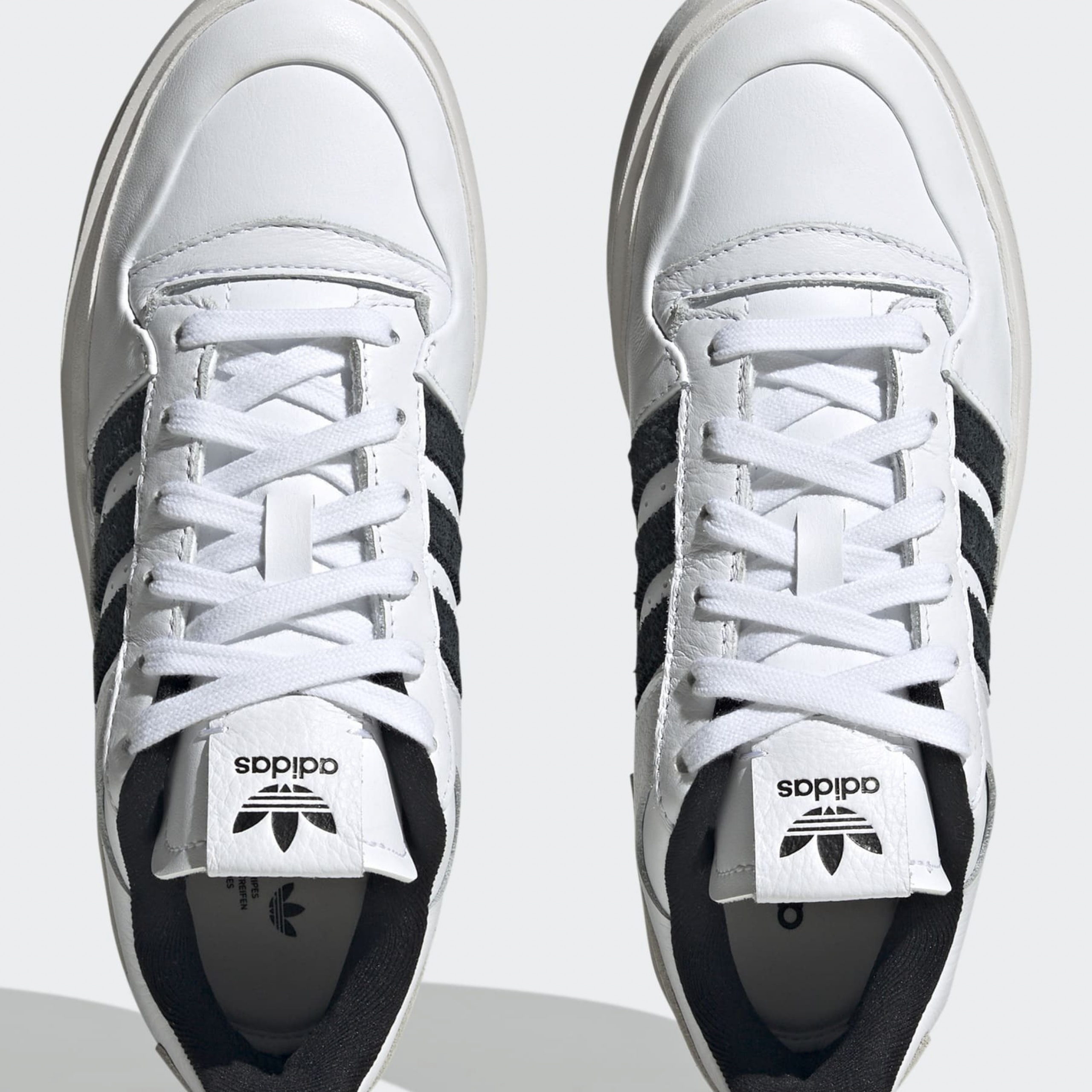 Фото № 2 с приближением к товару «‎Adidas Forum Bonega »