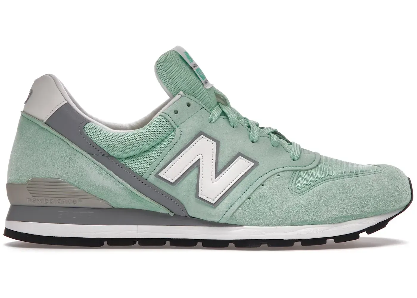 New Balance 996