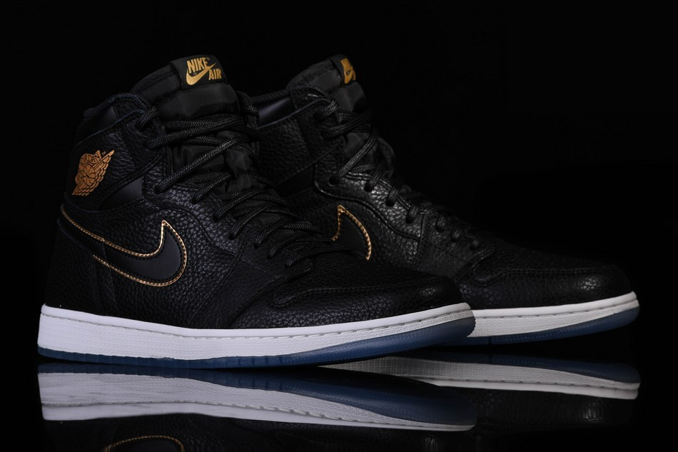 Фото № 1 с приближением к товару «‎Nike Air Jordan 1 Retro OG BG City OF Flight»