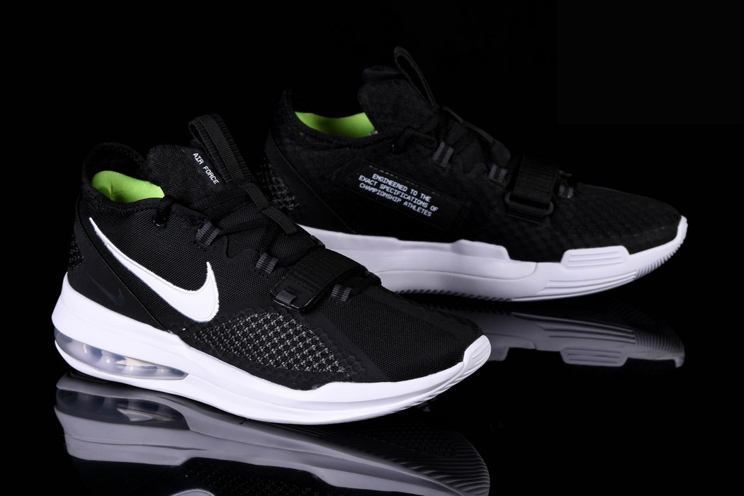 Фото № 2 с приближением к товару «‎Nike Air Force Max »