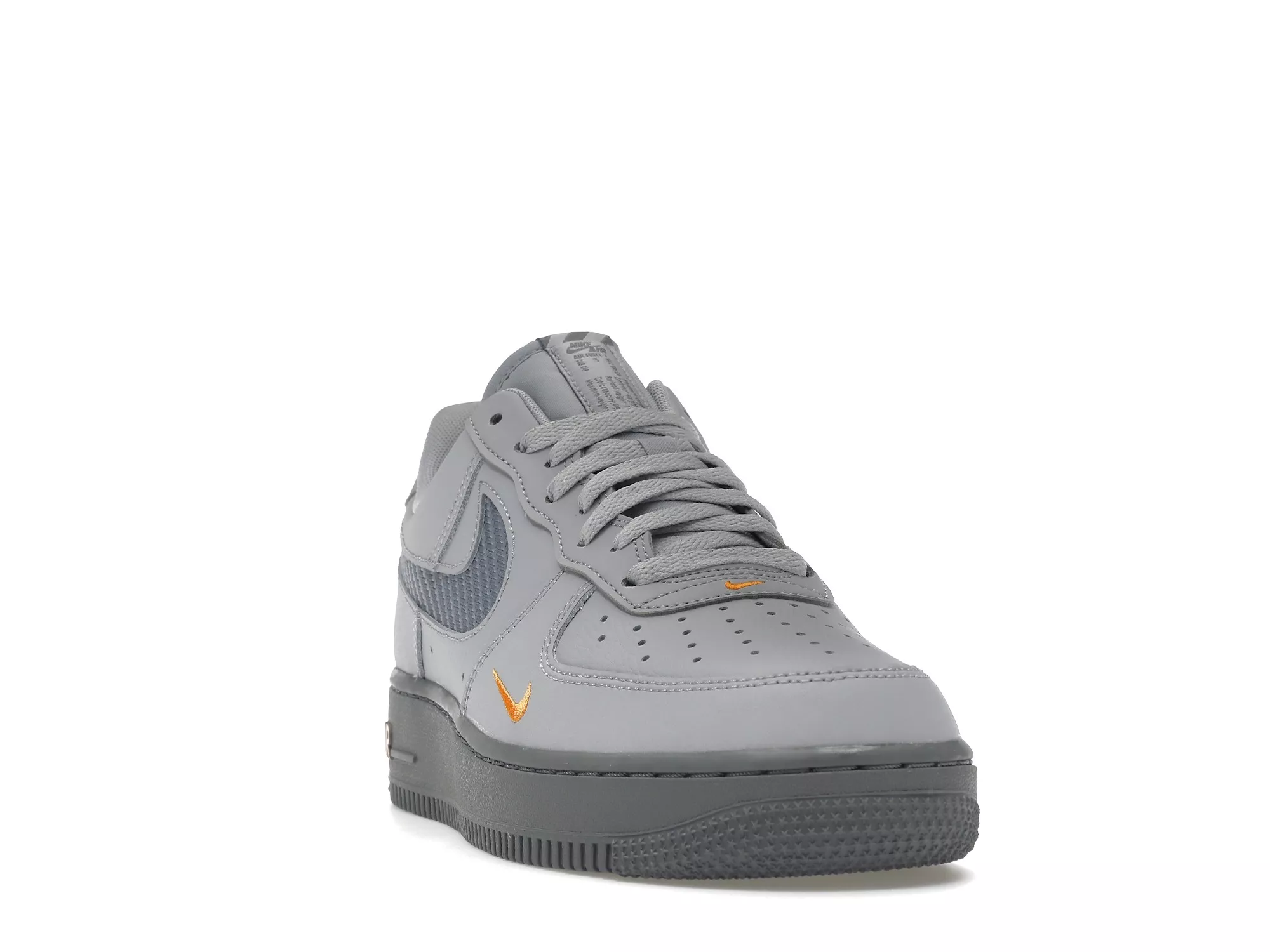Фото № 5 с приближением к товару «‎Nike Air Force 1 Low Wolf Grey Kumquat»