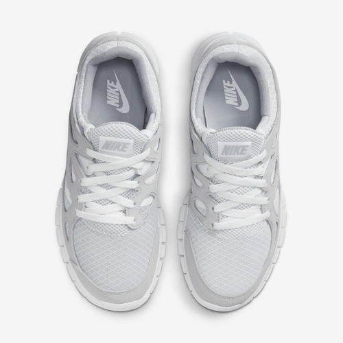 Фото № 4 с приближением к товару «‎Nike Free 2»