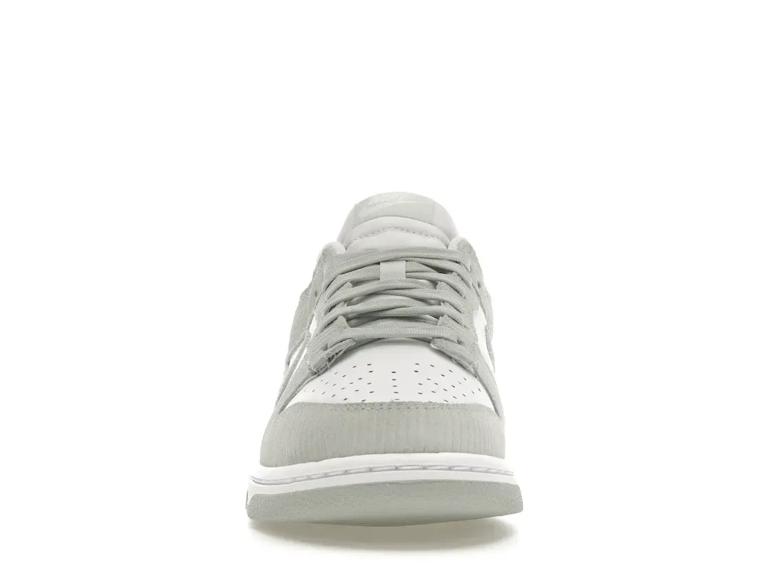 Фото № 2 с приближением к товару «‎Nike Dunk Low Light Silver Corduroy »