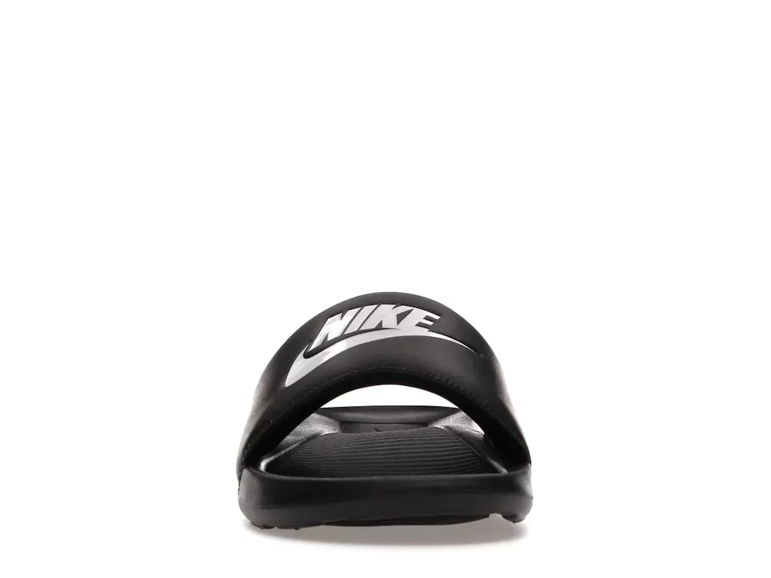 Фото № 2 с приближением к товару «‎Nike Victori One Slide»