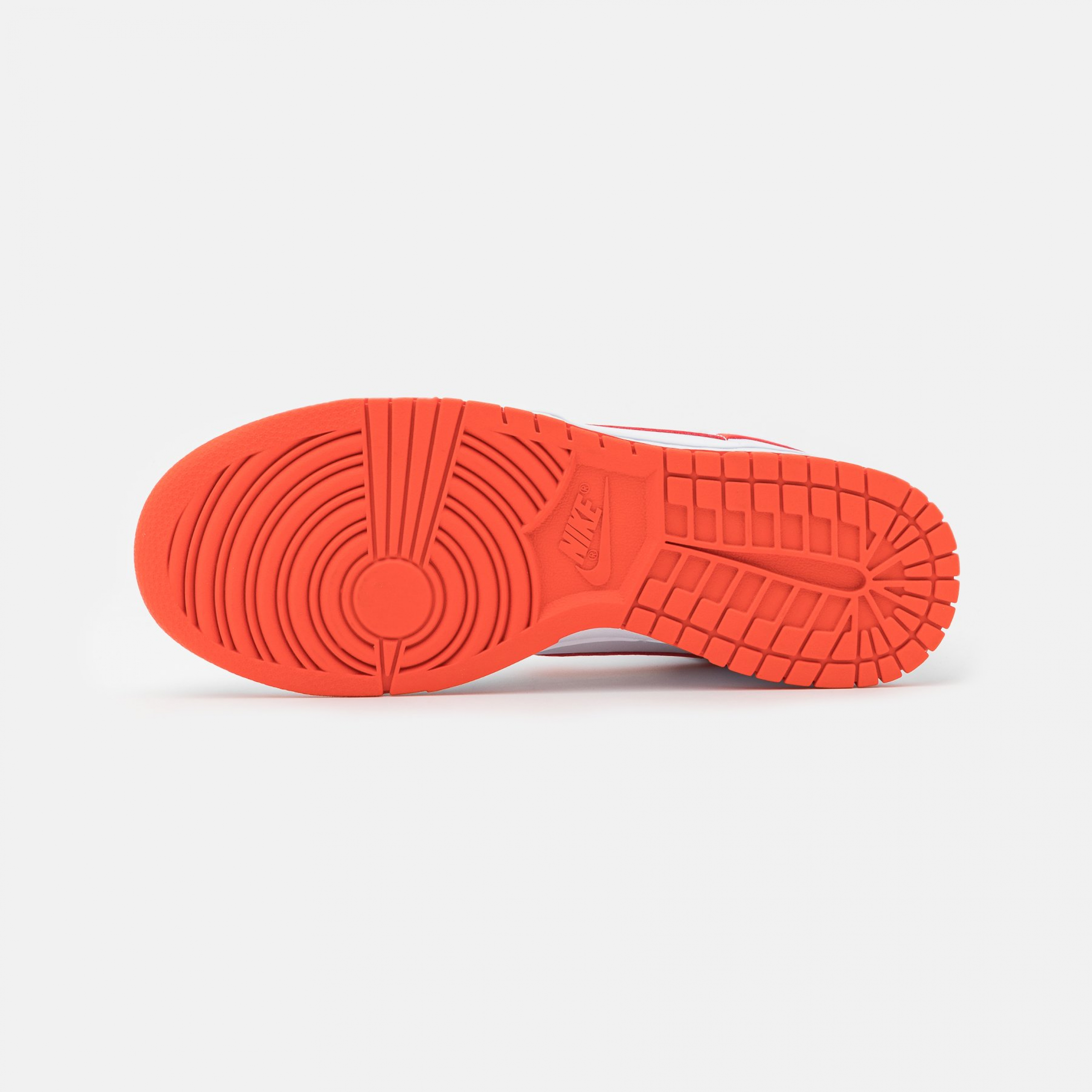 Фото № 5 с приближением к товару «‎Nike Dunk Retro »