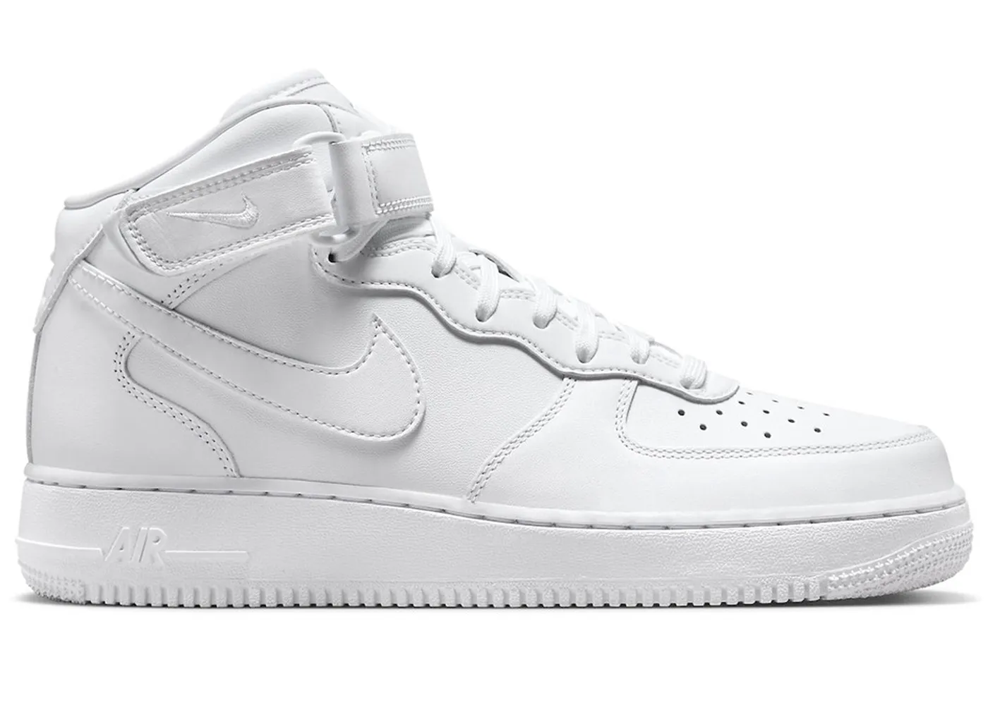 Фото № 1 с приближением к товару «‎Nike Air Force 1 Mid Fresh Triple White»