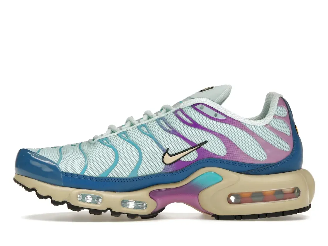 Фото № 3 с приближением к товару «‎Nike Air Max Plus»