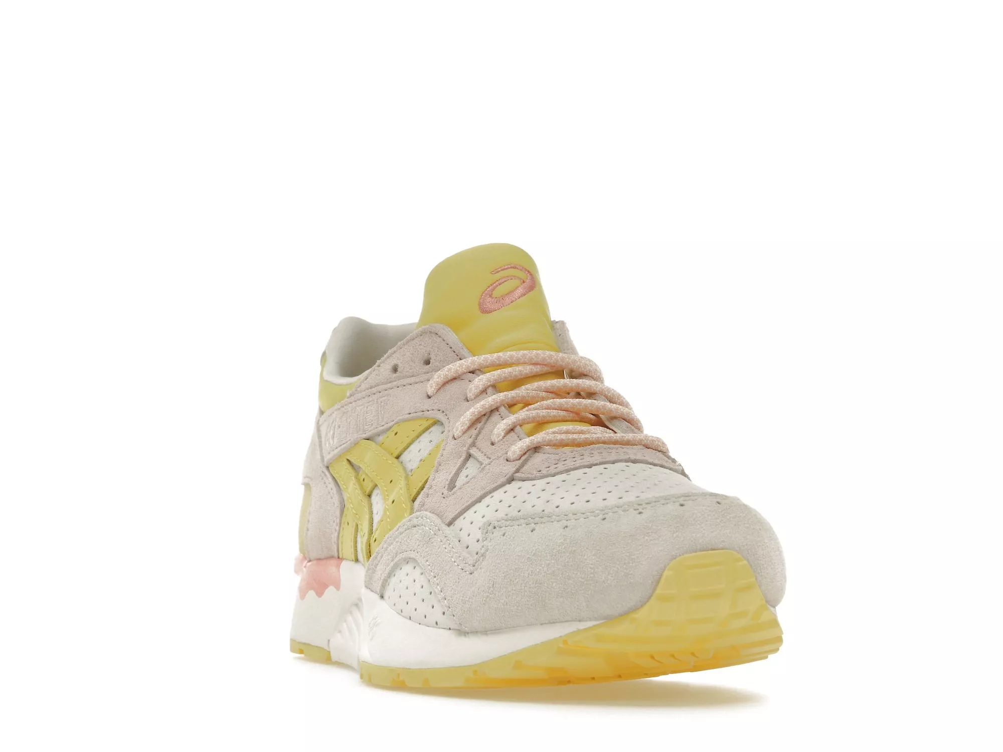 Фото № 2 с приближением к товару «‎ASICS Gel-Lyte V Spring in Japan Banana Cream»
