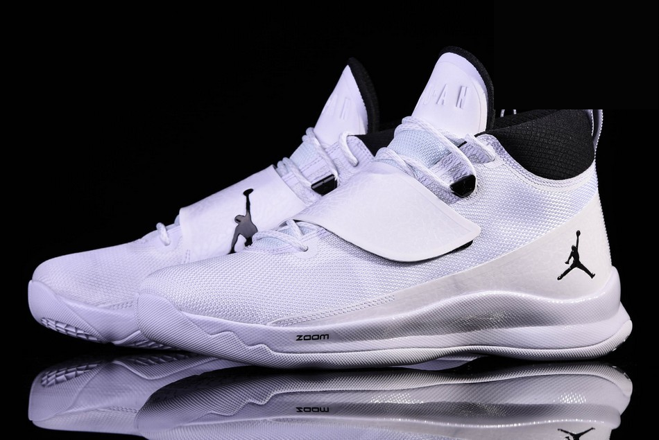 Фото № 3 с приближением к товару «‎Nike Air Jordan Super.fly 5 PO Blake Griffin »