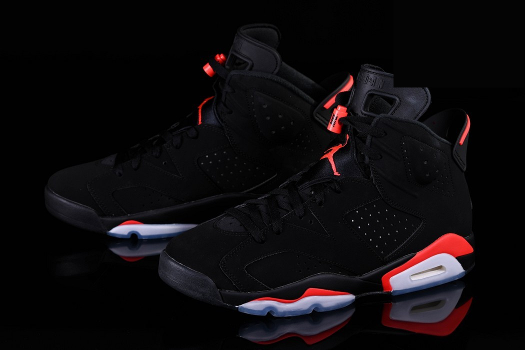 Фото № 1 с приближением к товару «‎Nike Air Jordan 6 Retro »