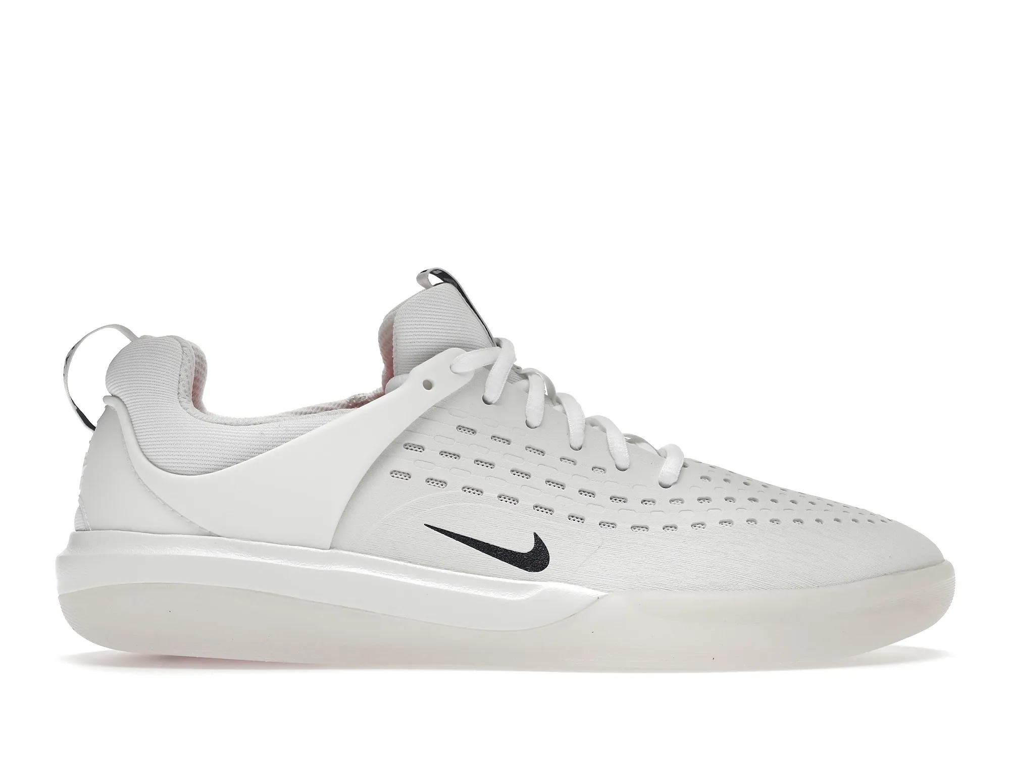 Фото № 1 с приближением к товару «‎Nike SB Nyjah 3 White Black»