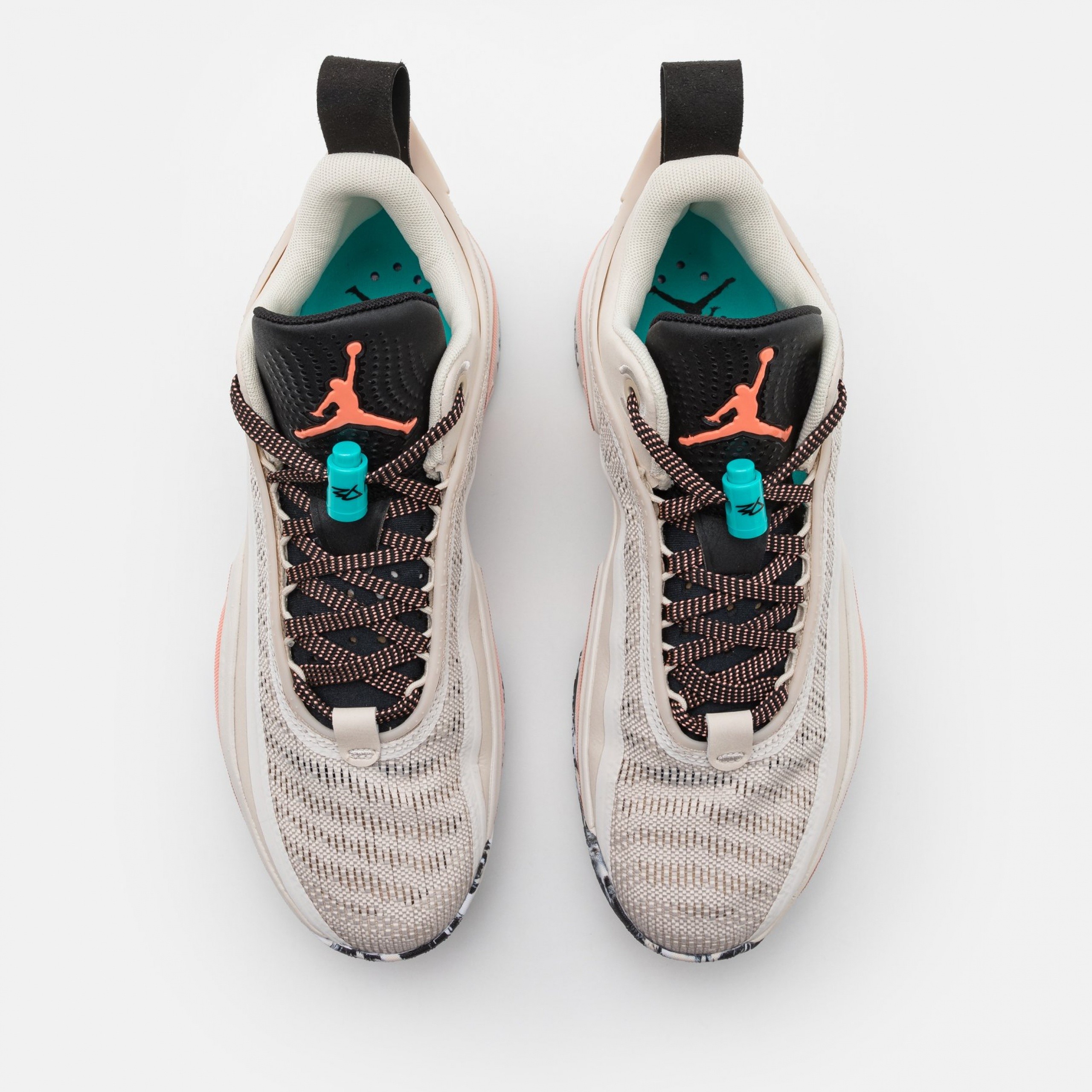 Фото № 4 с приближением к товару «‎Jordan Air Xxxvi »